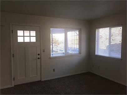 1st image of 2538 Siskiyou Blvd
