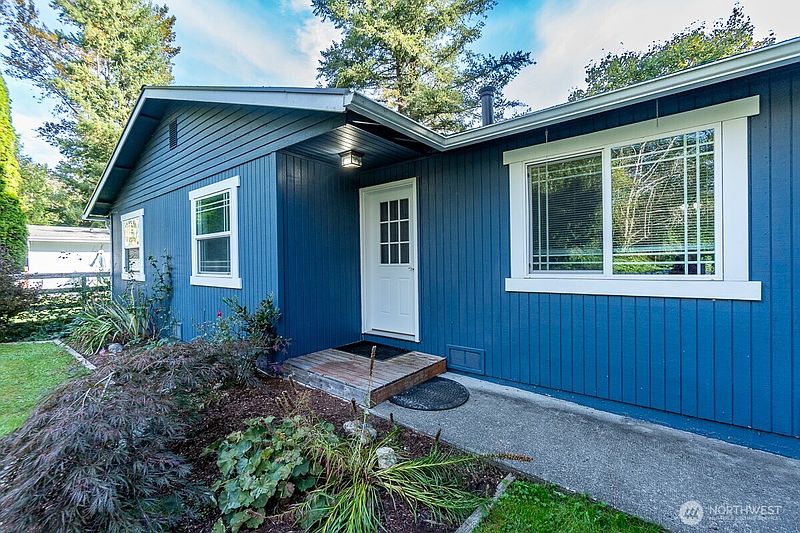 2nd image of 14833 Moonlight Drive