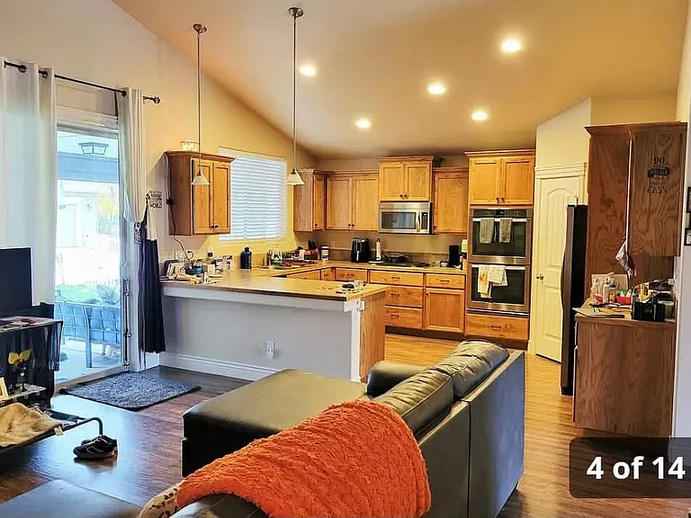 549 N Baxter Way — Photo 8