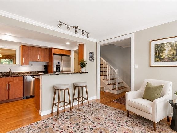 4th image of 43 Jericho Rd #43