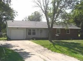 4717 Hoover St, Oregon, WI 53575