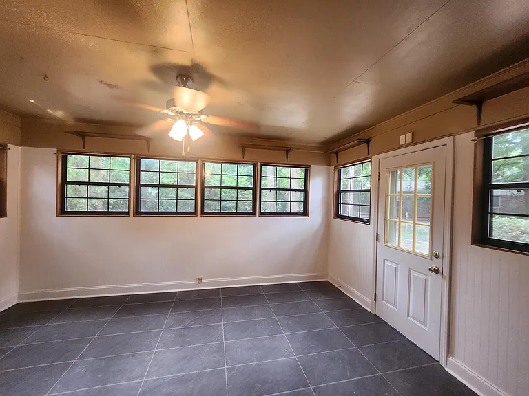 3602 Nassau Dr — Photo 9