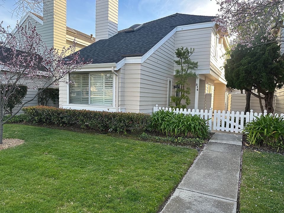 1st image of 314 Beacon Shores Dr