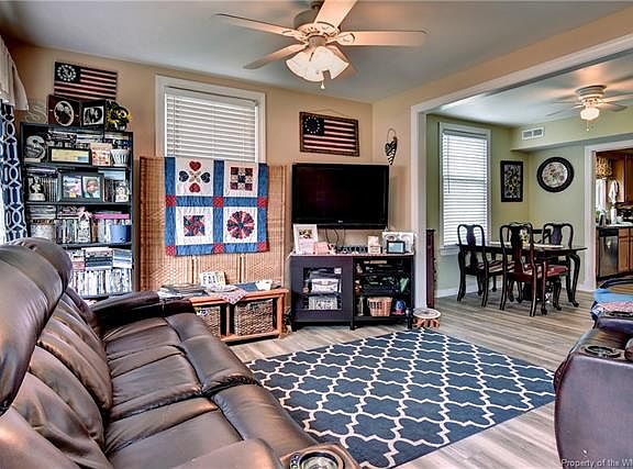 3rd image of 306 London Company Way