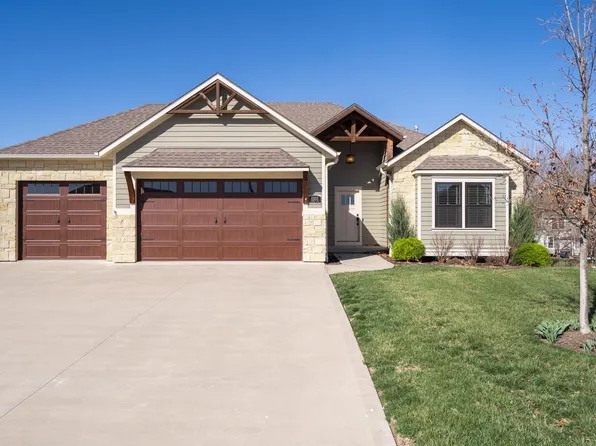 1101 Juniper Ln, Lawrence, KS 66049