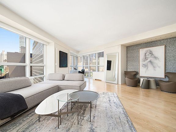5th image of 146 W 57th St APT 39D