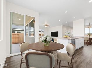 847 Agate Way, Fernley, NV 89408