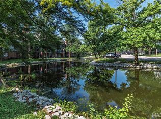 1440 Heritage Lndg #105, Saint Charles, MO 63303