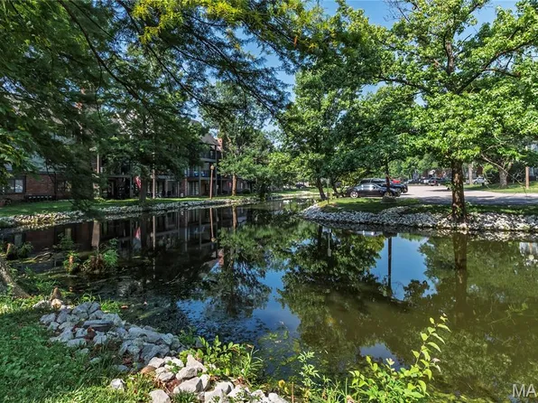 1440 Heritage Lndg #105, Saint Charles, MO 63303