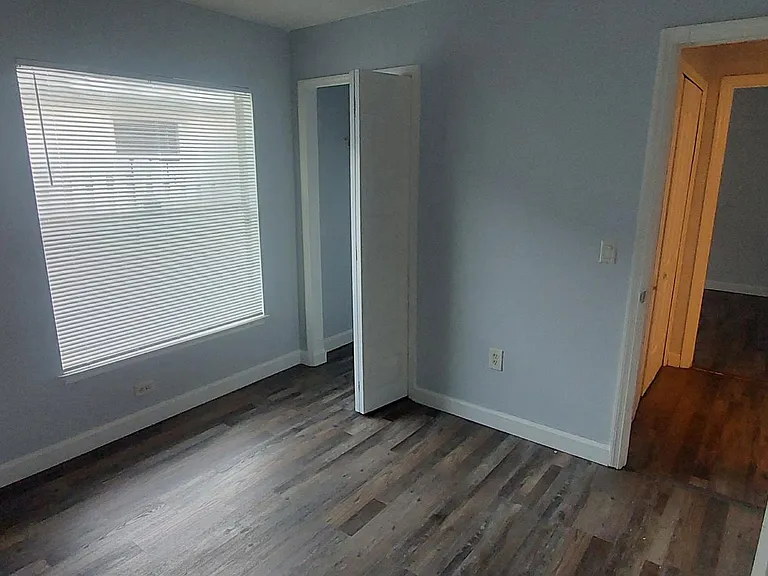 Bedroom #1