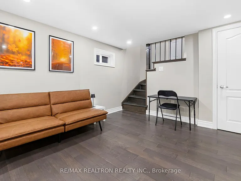 1141 Ritson Rd S — Photo 9