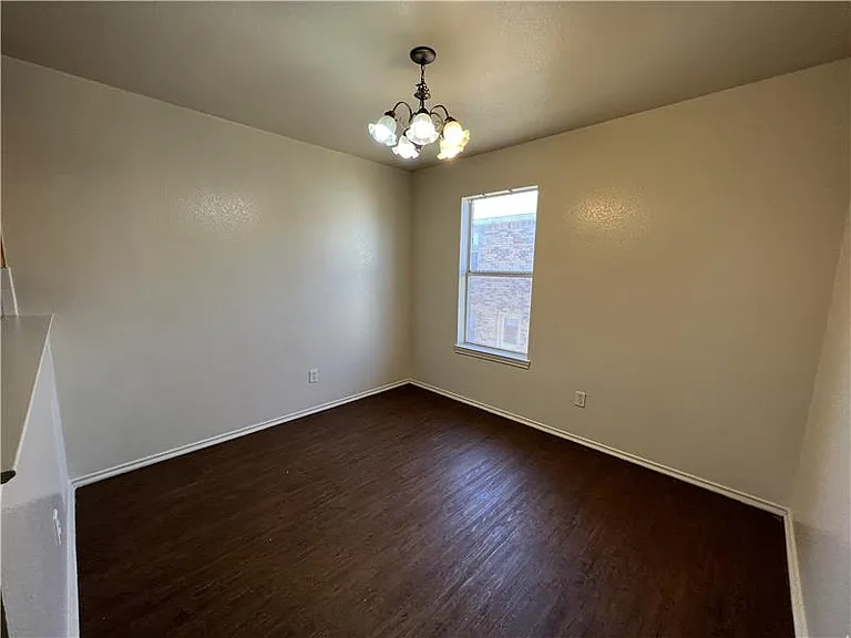 3407 Toledo Dr #D — Photo 22