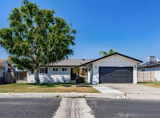 927 W Pico Ave, Clovis, CA 93612
