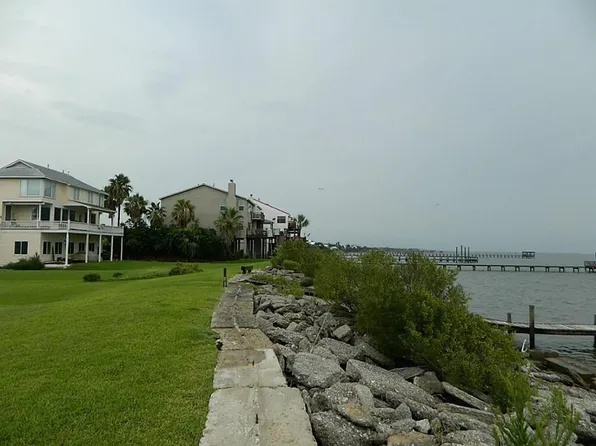 2006 Todville Rd, Seabrook, TX 77586