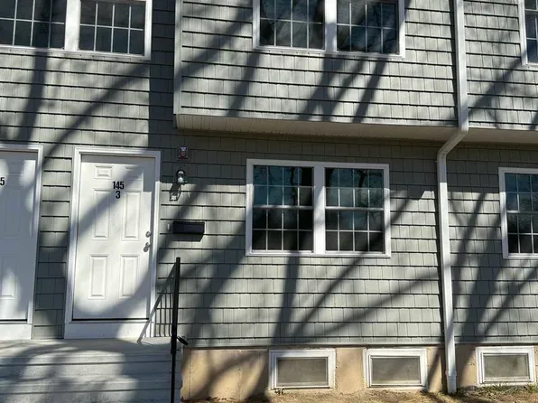 145 Lantern Park Drive #3, Naugatuck, CT 06770