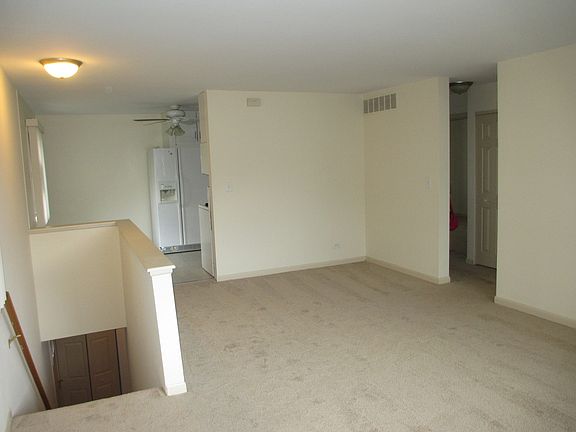 3rd image of 119A Fairlane Ct #119