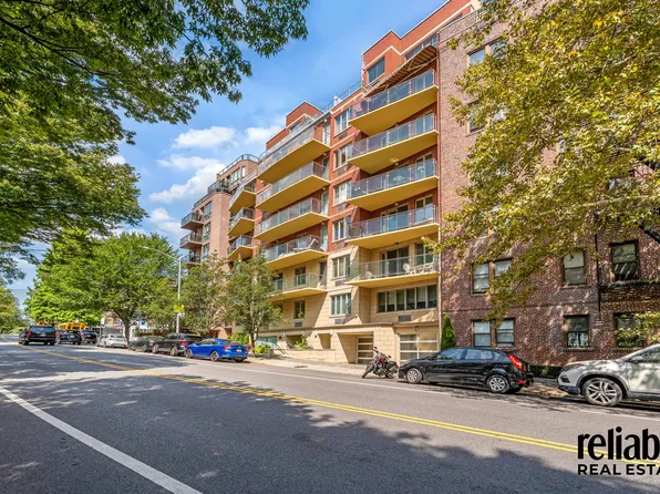 9935 Shore Road image 14 of 15