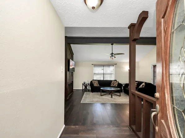 16338 Hunting Dog Ct, Missouri City, TX 77489