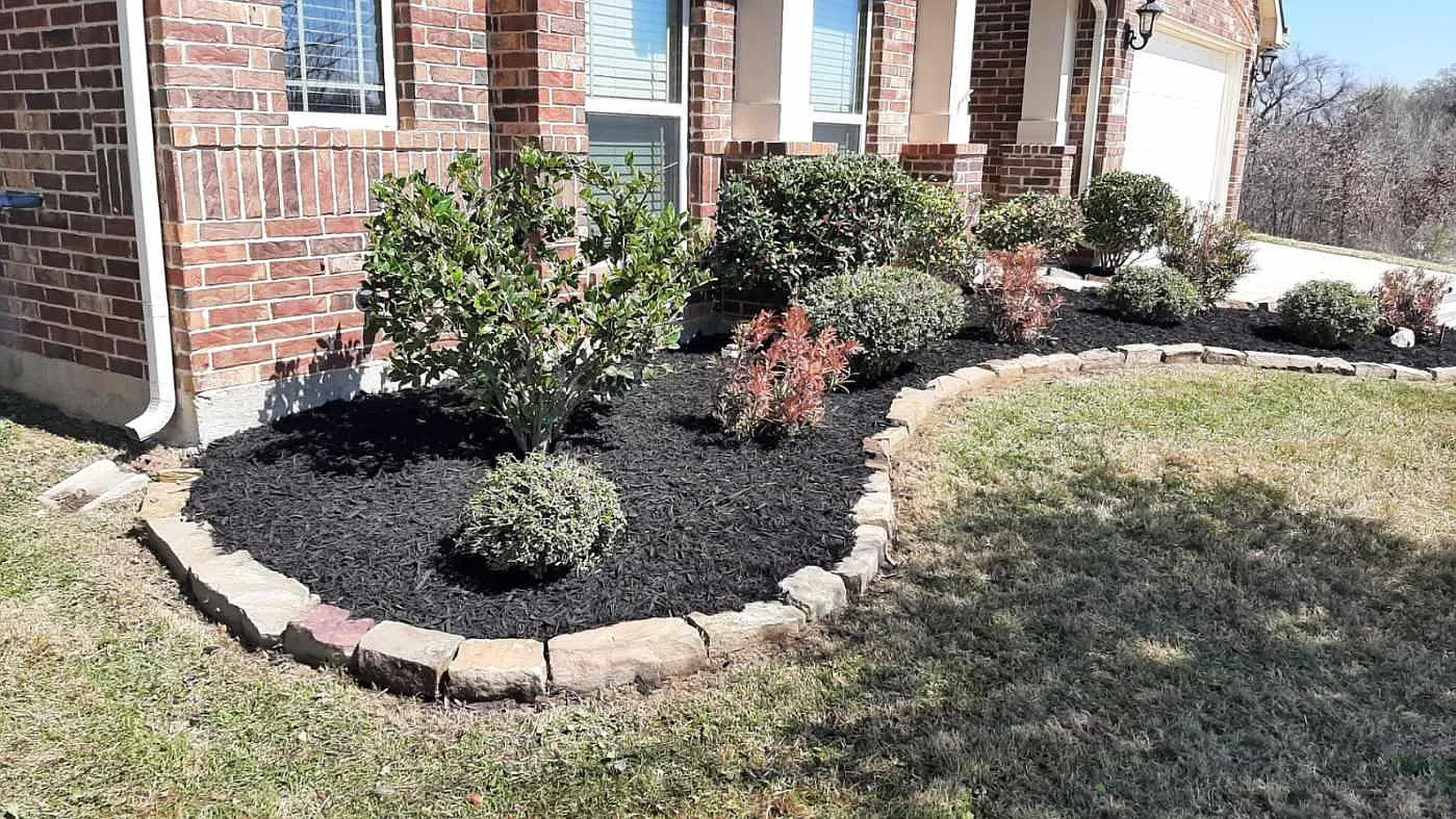 4 bed, 2272 sqft, $2,700 — Photo 3