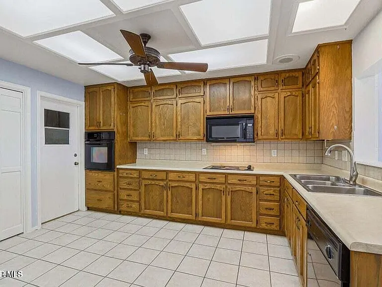 125 Sundance Ct — Photo 8