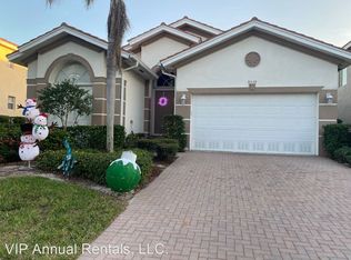 8538 Sumner Ave, Fort Myers, FL 33908