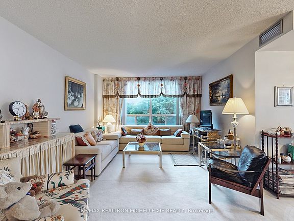 4th image of 1200 Don Mills Rd #101