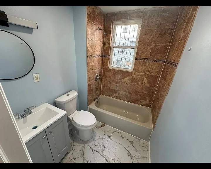 415 13th Ave #1LL — Photo 3