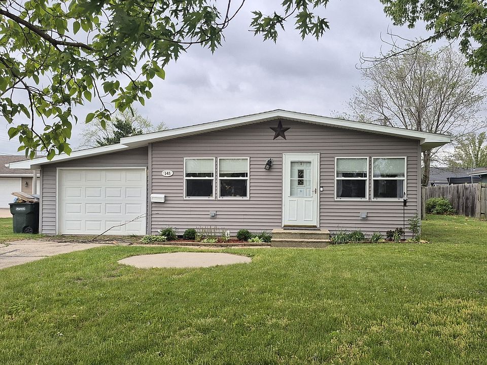 1st image of 145 W Des Plaines St