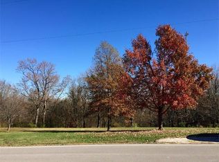 1004 Four Mile Rd, Washington, MO 63090