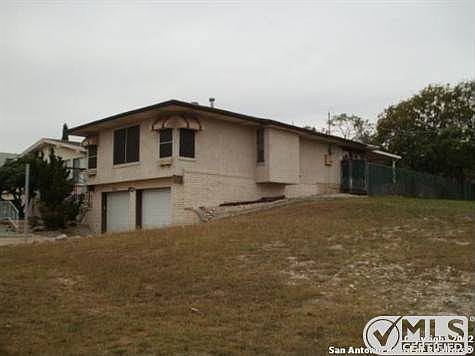 2nd image of 402 Clubhill Dr