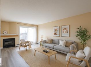 11446 40th Ave NW #404, Edmonton, AB T6J0R5