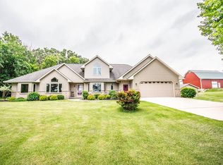 W4706 Mill Rd, Fond Du Lac, WI 54937