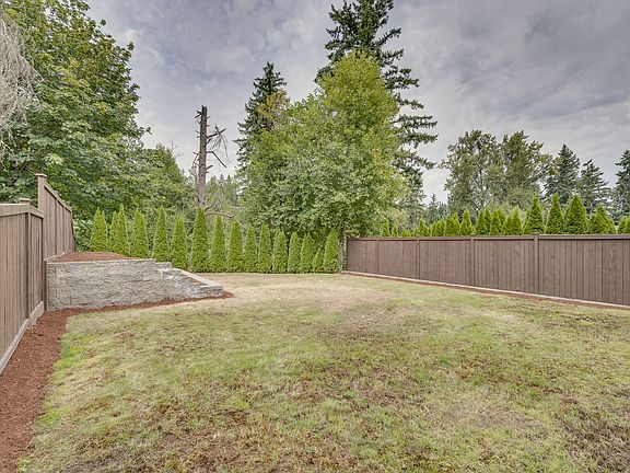 4th image of 24198 NE 15th Way