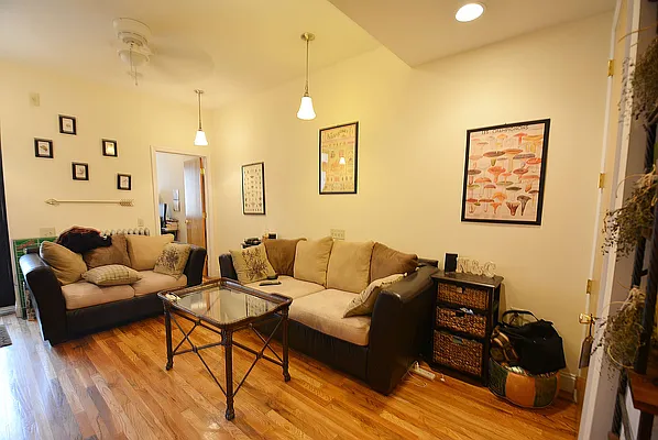 Rented by SBJ Brokerage, LLC | media 28