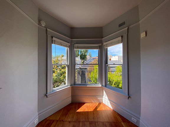 5th image of 223A Jersey St