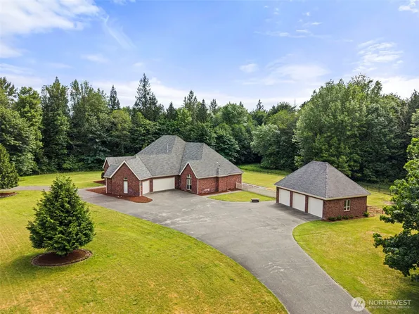 7841 Canterwood Drive SE, Olympia, WA 98513