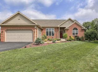 508 Waterside Cir, Lebanon, PA 17042