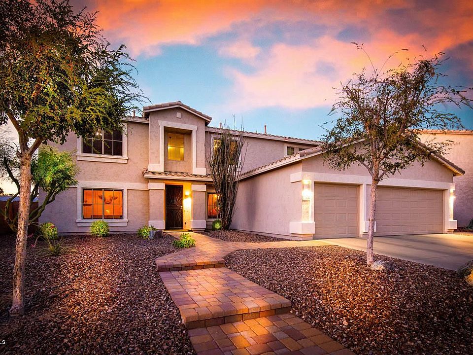 1st image of 1144 E San Carlos Way