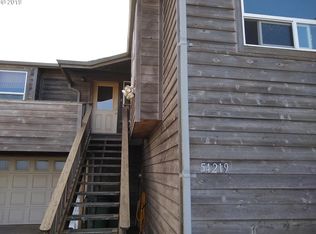 54219 Rohrer Ave, Bandon, OR 97411