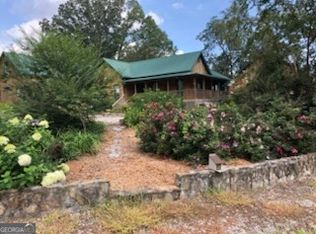 551 South Rd #P, Toccoa, GA 30577