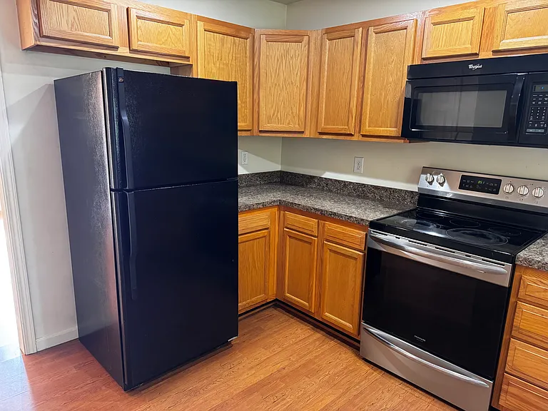 206A Dalton St #206A — Photo 4