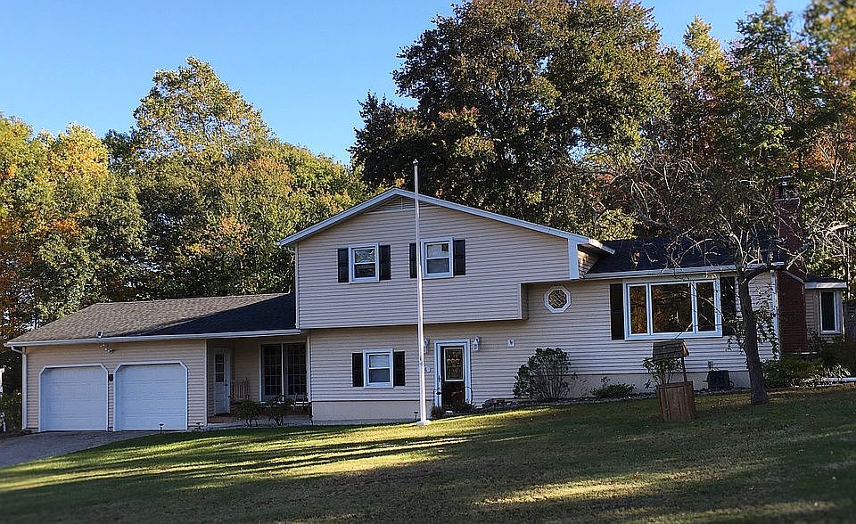 5 bedroom split level
