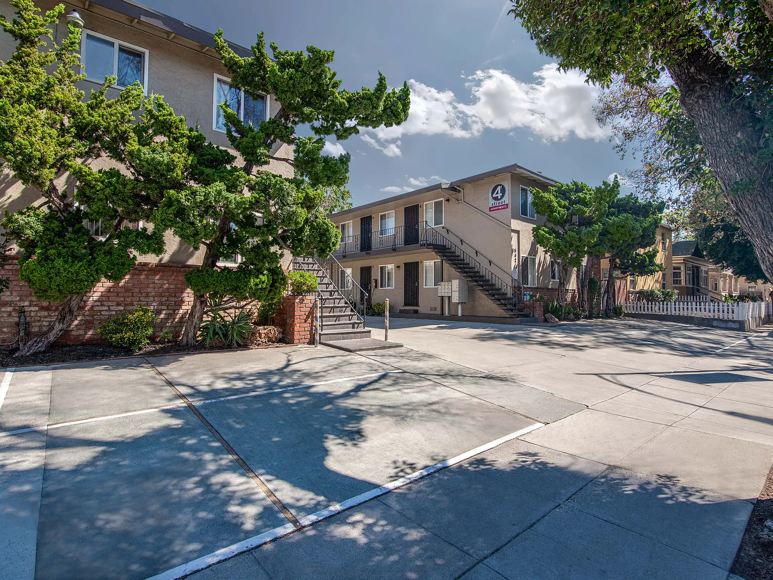 Fourth Street Apartments — Photo 1