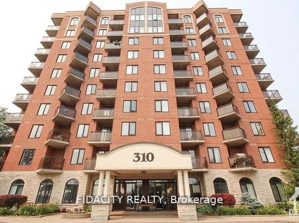 310 Central Park Dr #5L, Ottawa, ON K2C 4G4