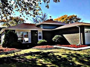 4621 Farmington Ave, Richton Park, IL 60471