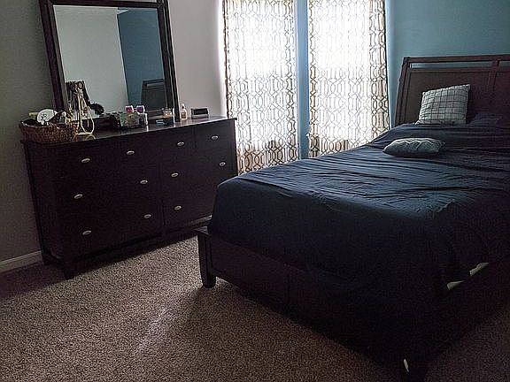 5th image of 562 Woodview Dr