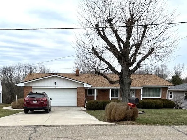 72 Woodvue Ln, Wintersville, OH 43953