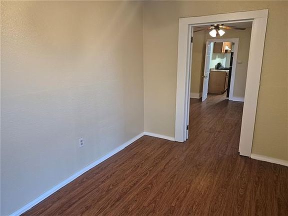 3rd image of 1526 Spain St #B