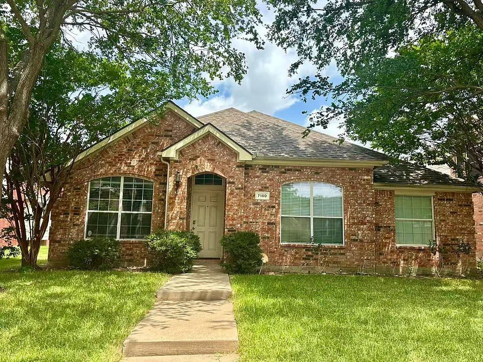7180 Chinquapin Dr