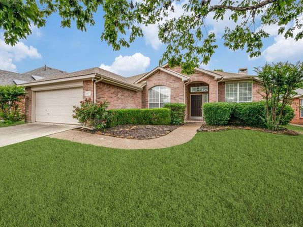 1617 Redwood Dr